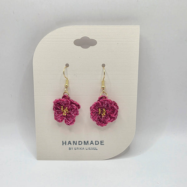 Handmade crochet flower earrings with gold beads, cozy and creative gift