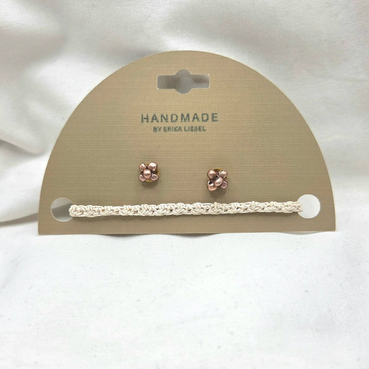 Handmade crochet bracelet with rose gold flower studs, cozy artisan gift set