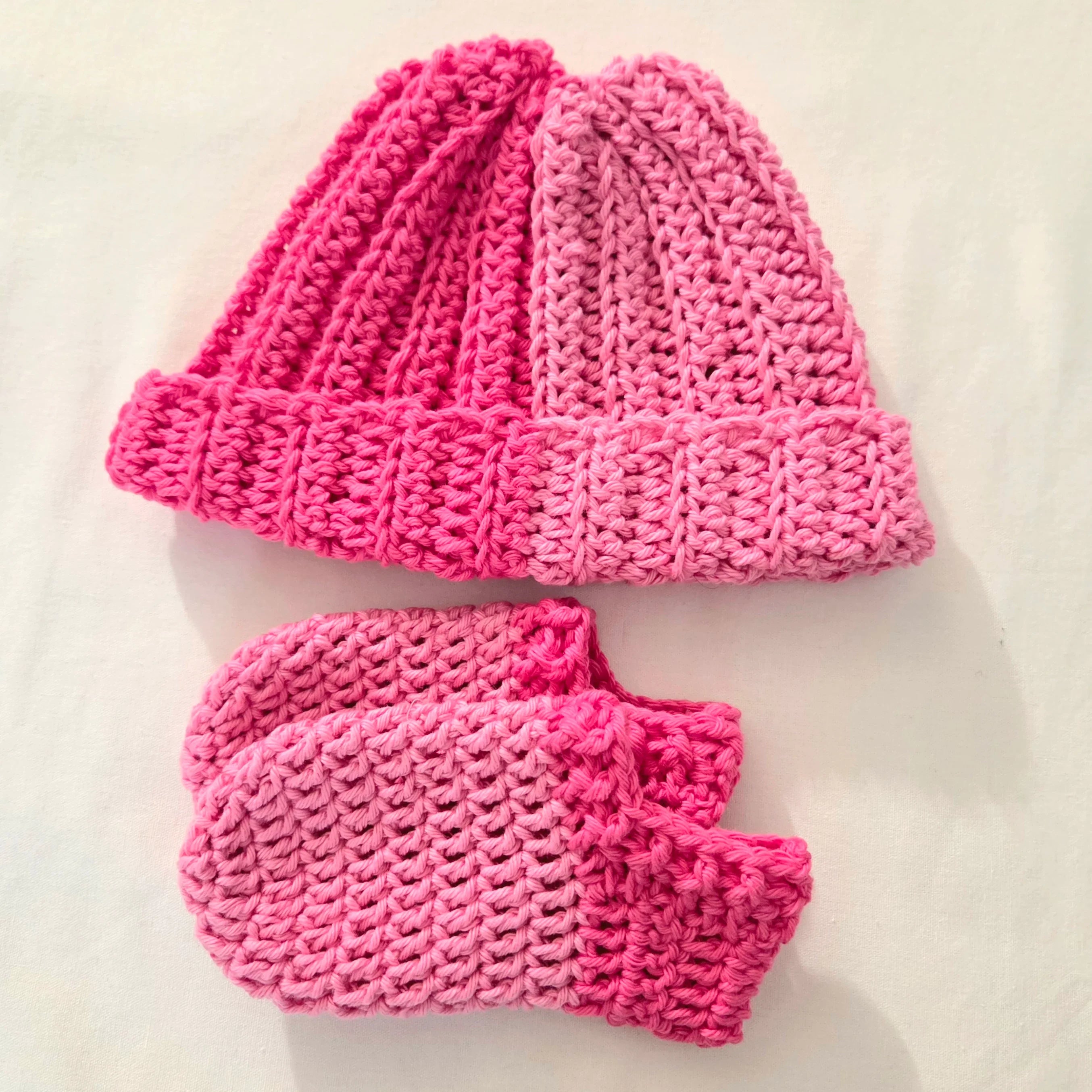 Ribbed Baby Beanie and Sock Set (6–12 Months)
