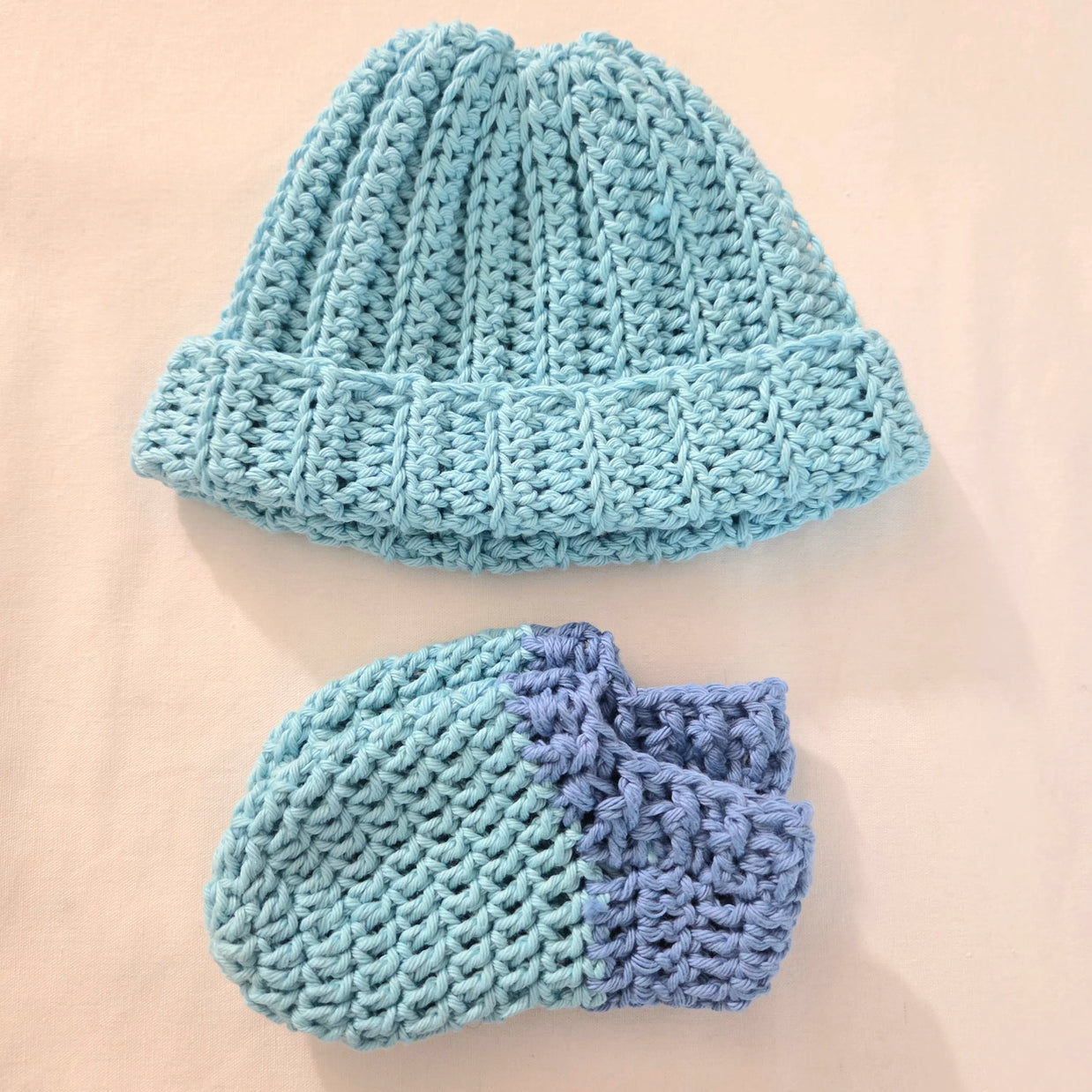 Ribbed Baby Beanie and Sock Set (6–12 Months)